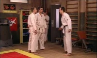 Универ 2 сезон 1 серия (Любит — не любит?!) 